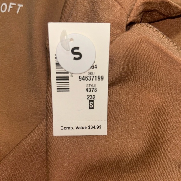 NWT Aeropostale Seriously Soft Sculpt Square-Neck Tee - Picture 8 of 8